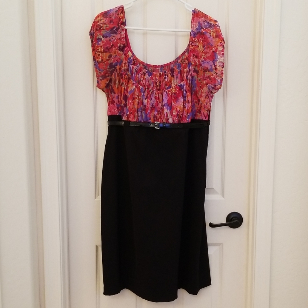 Alyx Fushia Floral Short Sleeve Dress